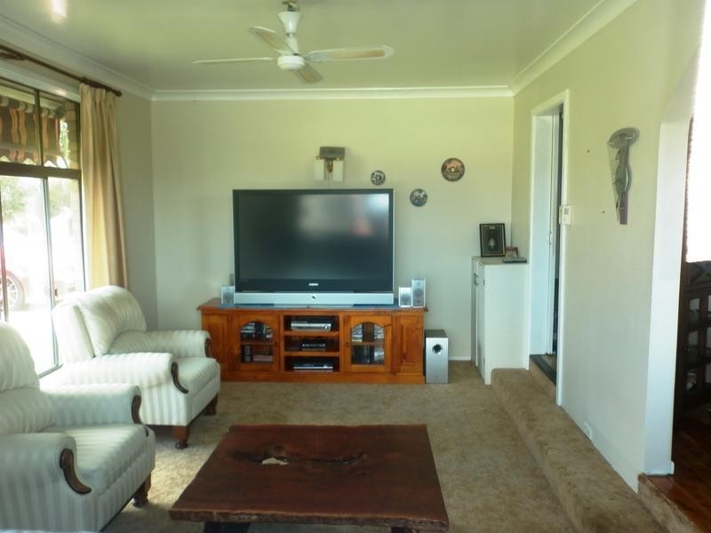 21 Park Street, Molong NSW 2866