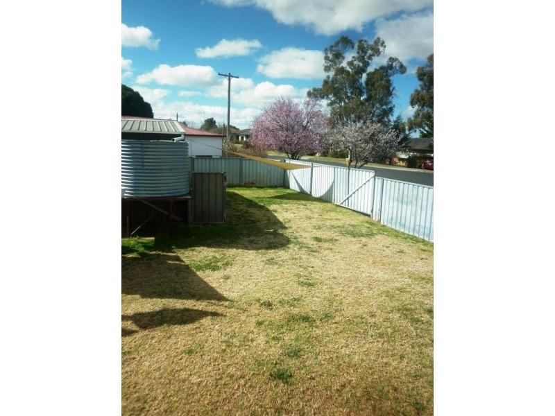 21 Park Street, Molong NSW 2866