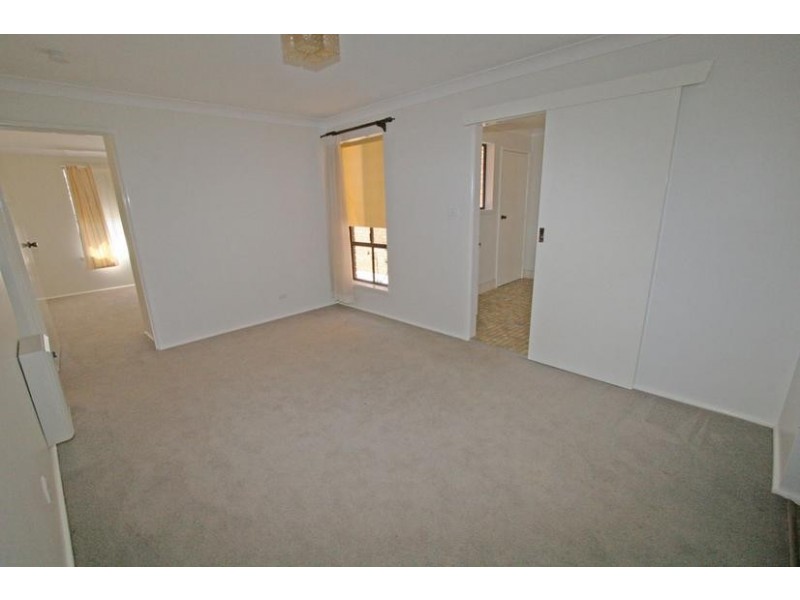 9/9 Amangu Close, Orange NSW 2800