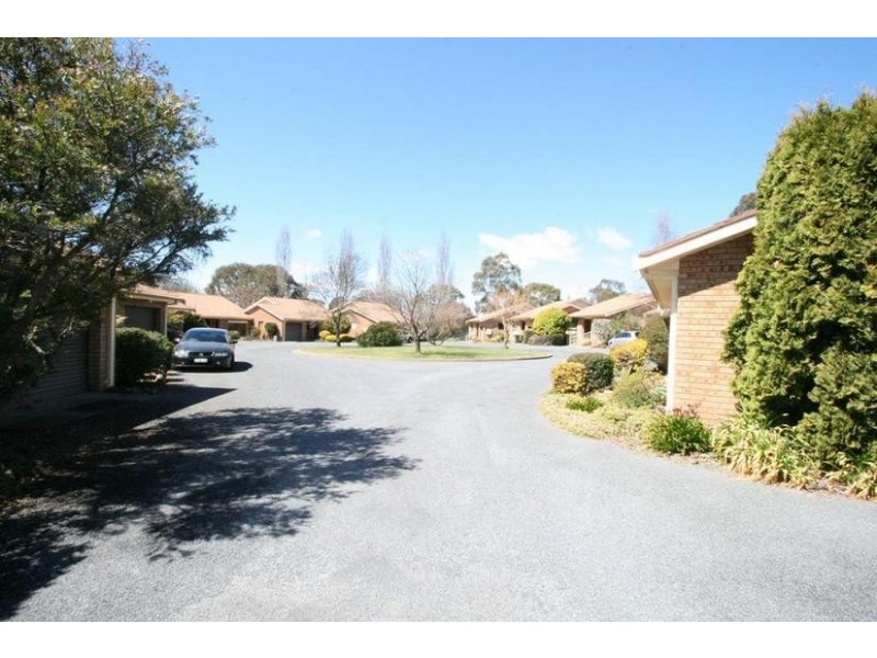 9/9 Amangu Close, Orange NSW 2800