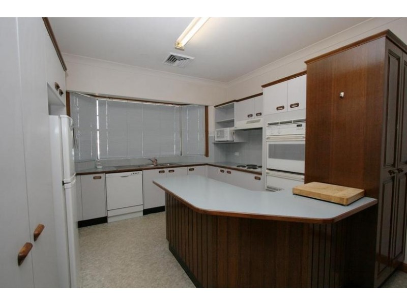 15a Rowan Street, Orange NSW 2800