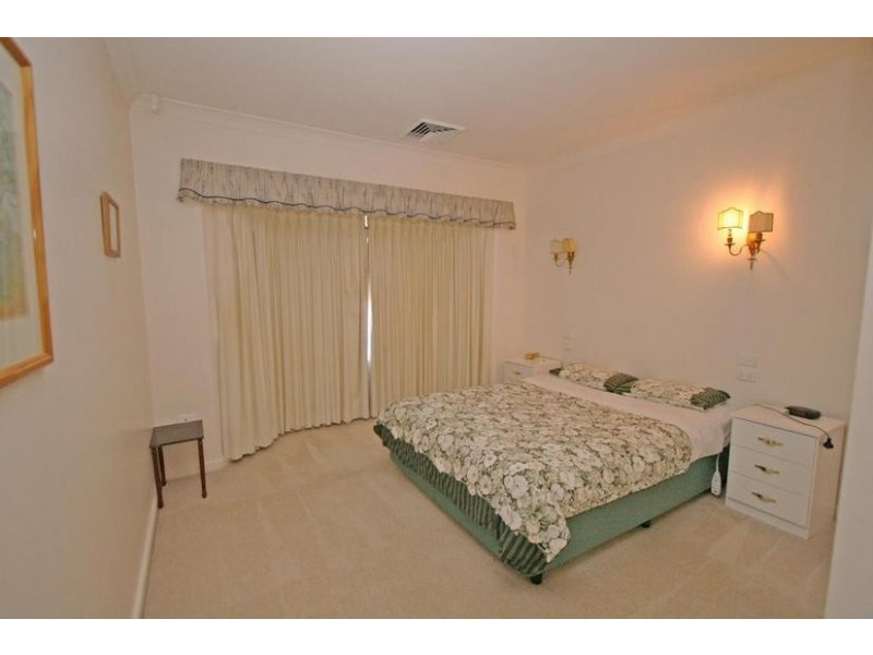 15a Rowan Street, Orange NSW 2800