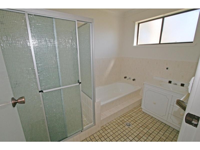 9/9 Amangu Close, Orange NSW 2800