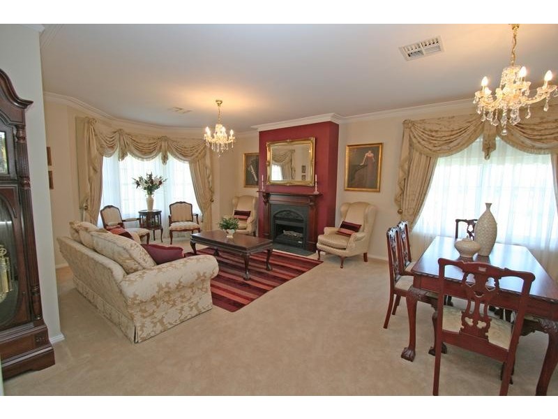 19 Daydawn Place, Orange NSW 2800