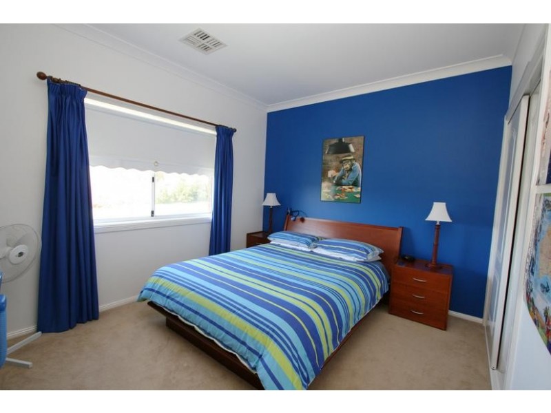 19 Daydawn Place, Orange NSW 2800