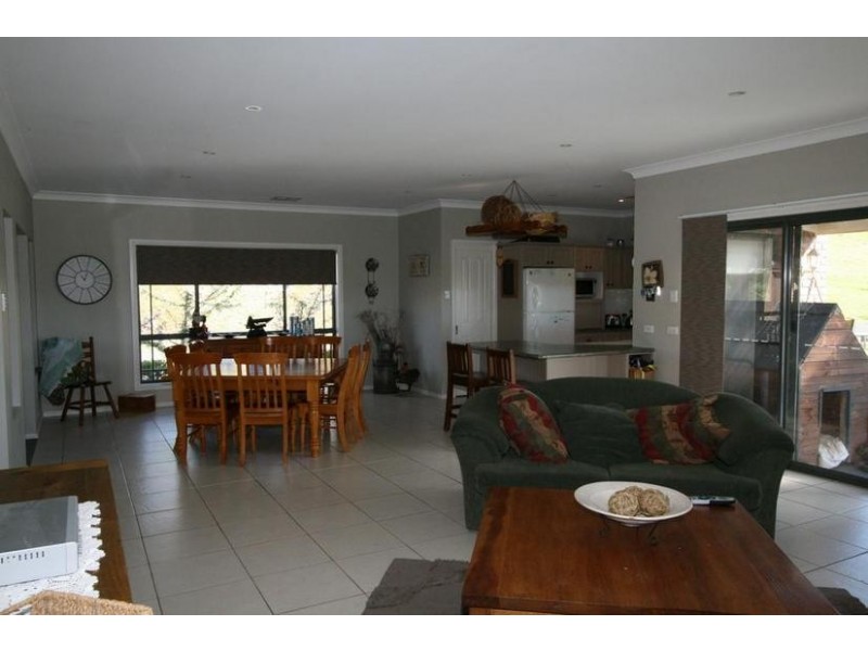 2 James Dalton Lane, Orange NSW 2800
