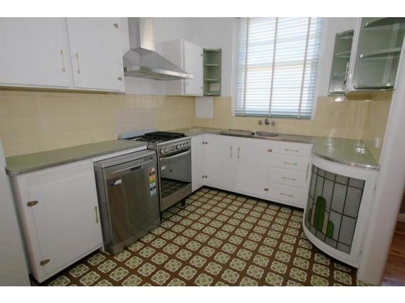 305 Lords Place, Orange NSW 2800