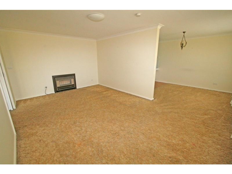 2 Malvern Avenue, Orange NSW 2800