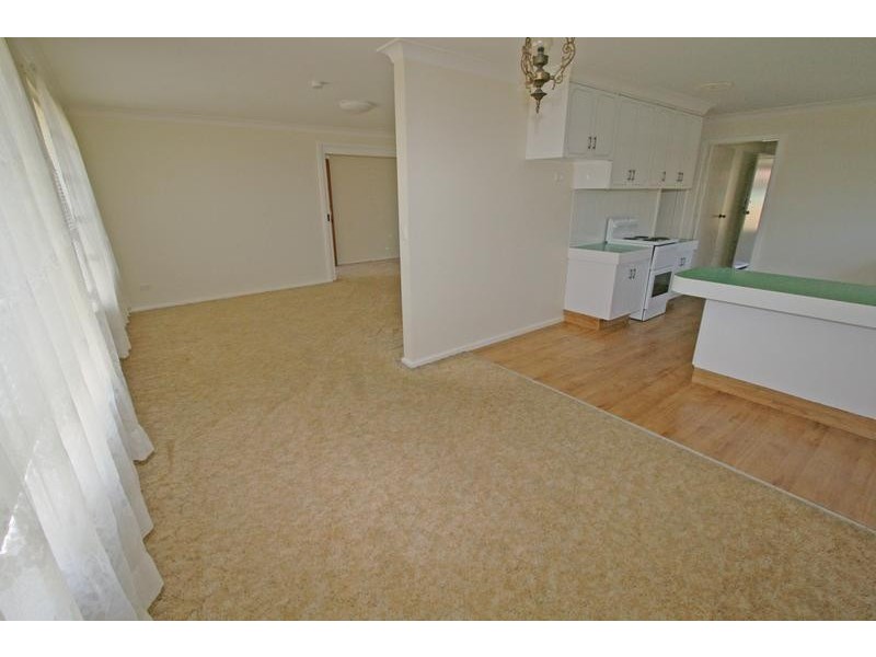 2 Malvern Avenue, Orange NSW 2800