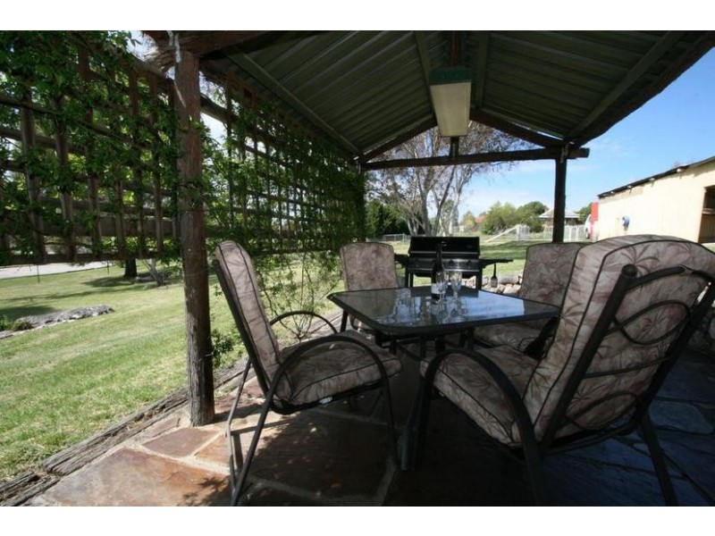 146 Market Street, Molong NSW 2866