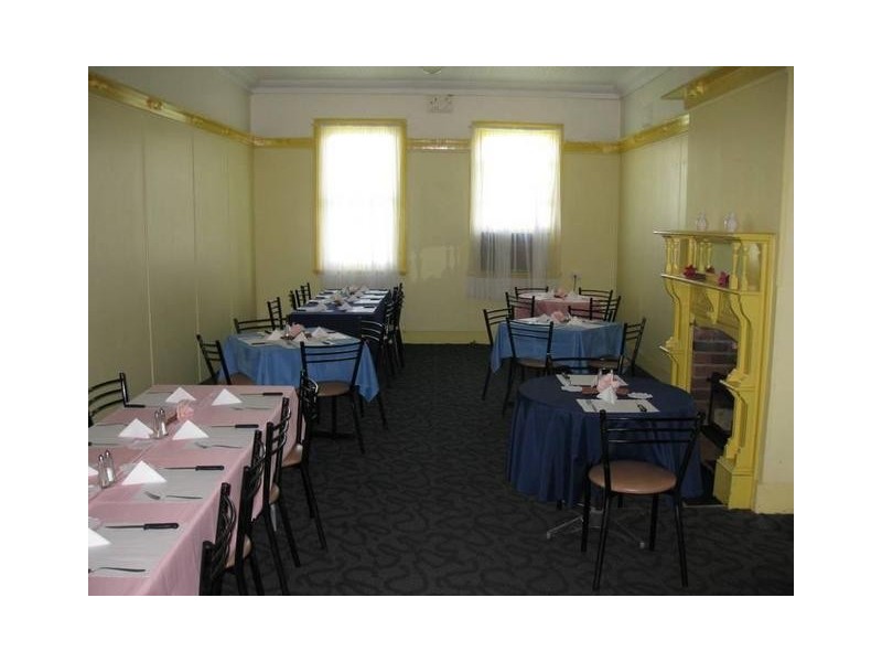 36 Obley Street, Molong NSW 2866