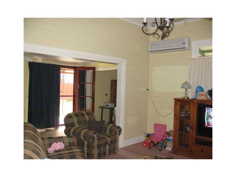 69 Cudal Street, Manildra, Molong NSW 2866