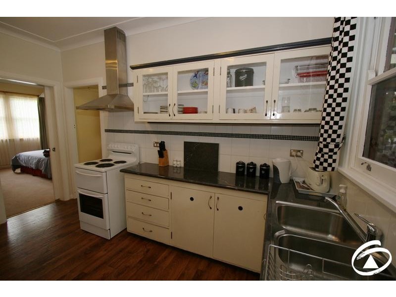 437 Summer Street, Orange NSW 2800