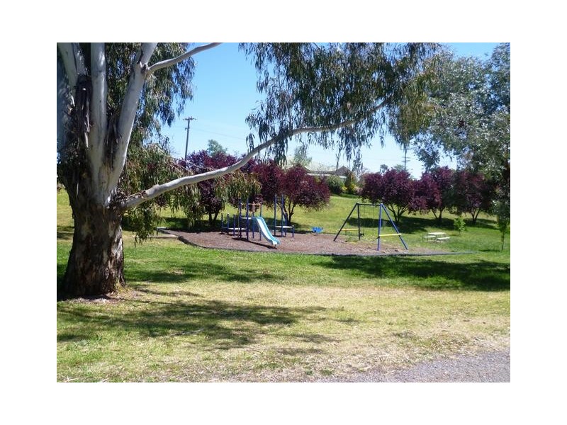 7 Edward Place, Molong NSW 2866