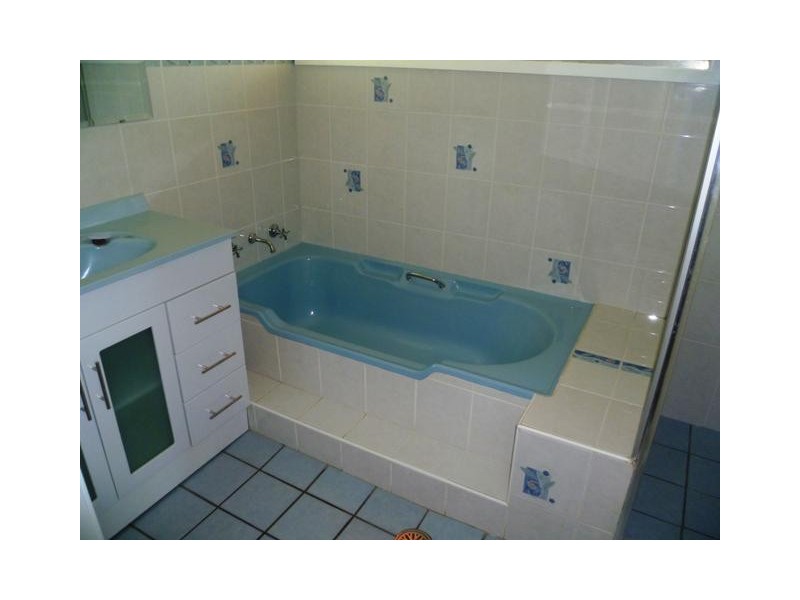 7 Edward Place, Molong NSW 2866