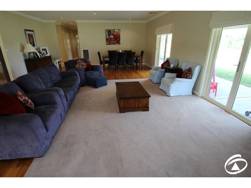 11 Shepherd Drive, Mullion Creek NSW 2800