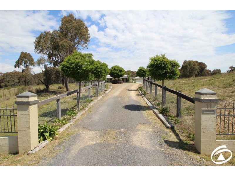 11 Shepherd Drive, Mullion Creek NSW 2800