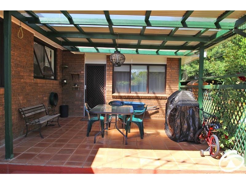 4 Euroka Place, Blayney NSW 2799