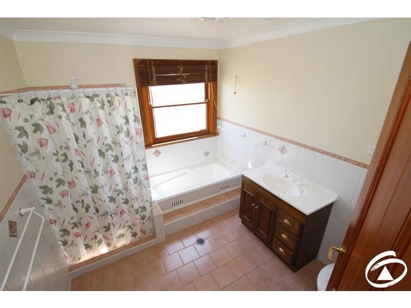 23 Euchareena Road, Molong NSW 2866