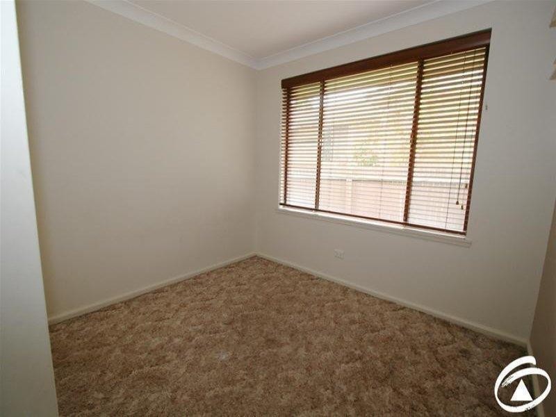 6 Grevillea Street, Orange NSW 2800