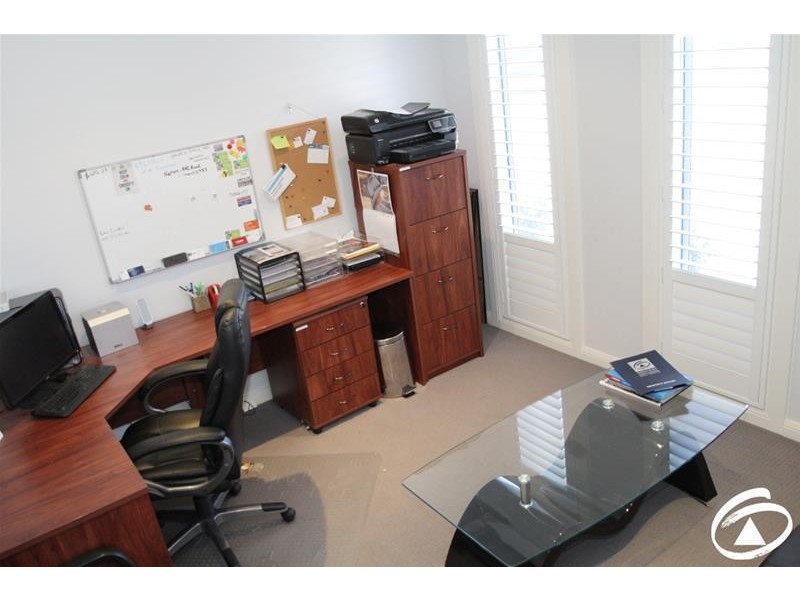 64 Carwoola Drive, Orange NSW 2800