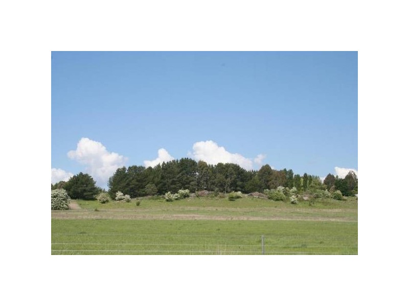 - Canova Park, Orange NSW 2800