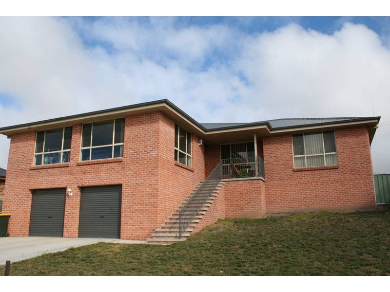 23 McCarron PLACE, Orange NSW 2800