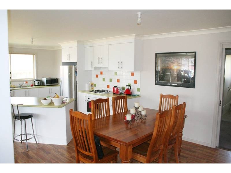 23 McCarron PLACE, Orange NSW 2800