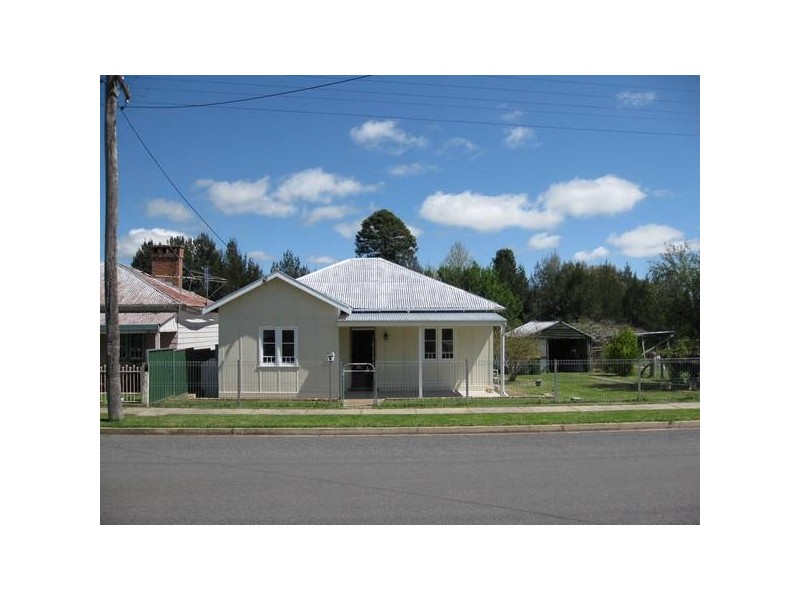 7 Betts STREET, Molong NSW 2866