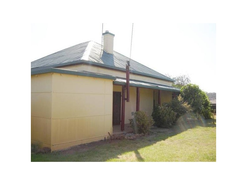 - Garra Road, Molong NSW 2866