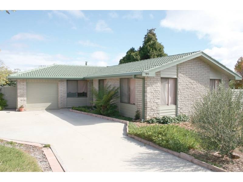 99 Burrendong Way, Orange NSW 2800