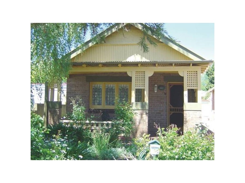 70 Clinton Street, Orange NSW 2800