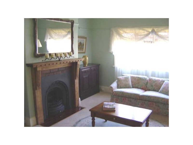 70 Clinton Street, Orange NSW 2800