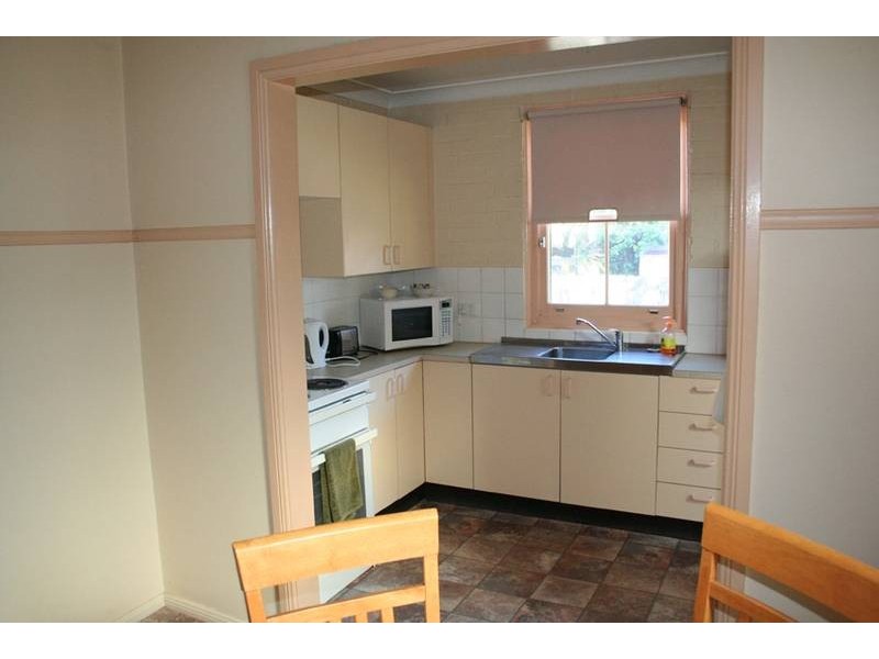 69 March Street, Orange NSW 2800