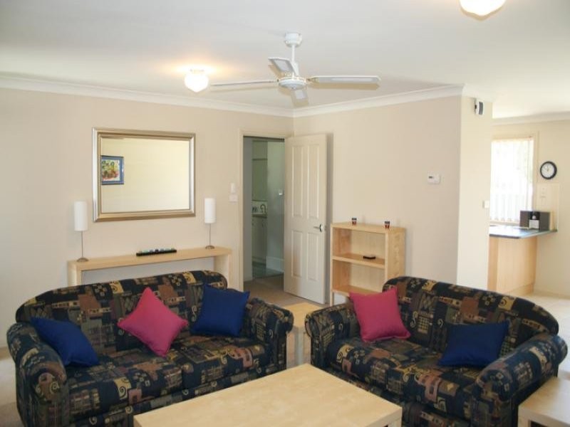 3/4 Covent Close, Orange NSW 2800