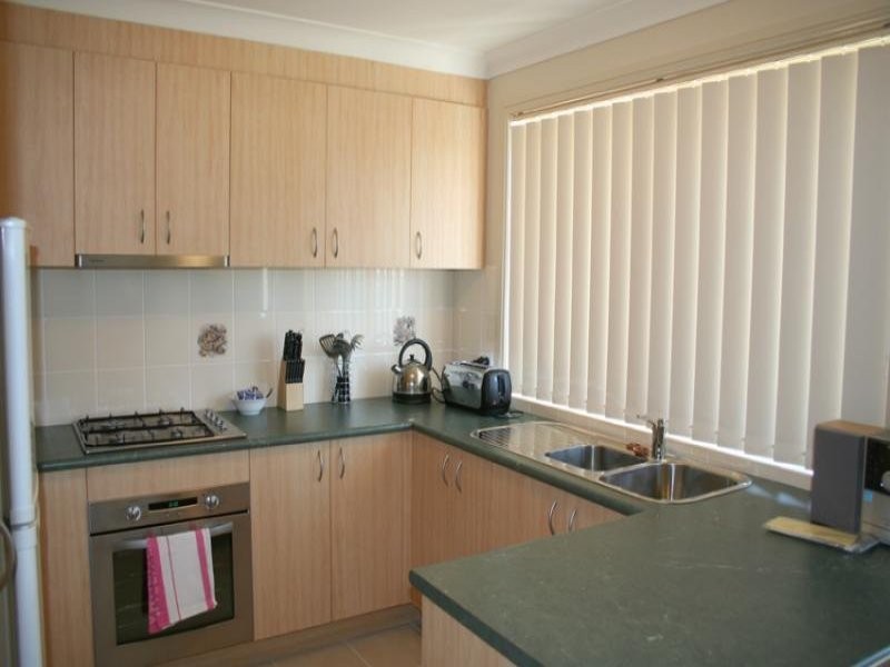 3/4 Covent Close, Orange NSW 2800