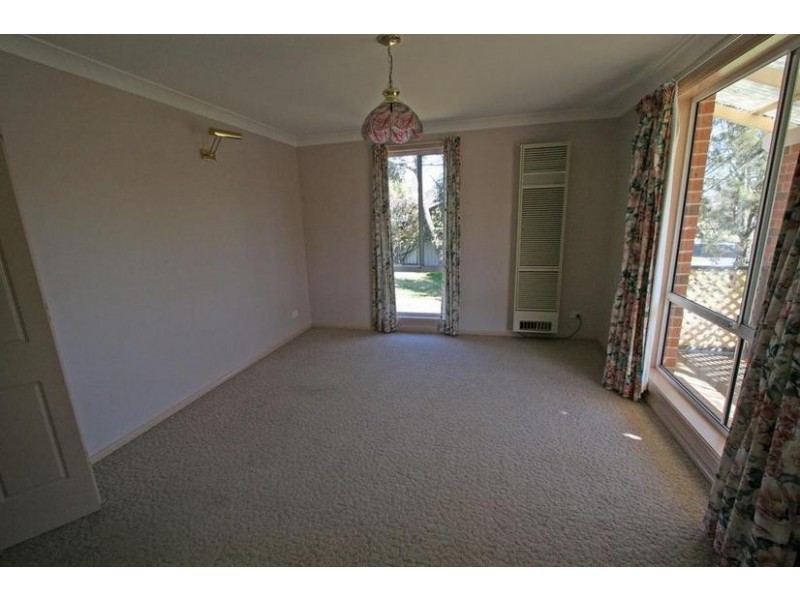 35 Bill Marshall Drive, Orange NSW 2800