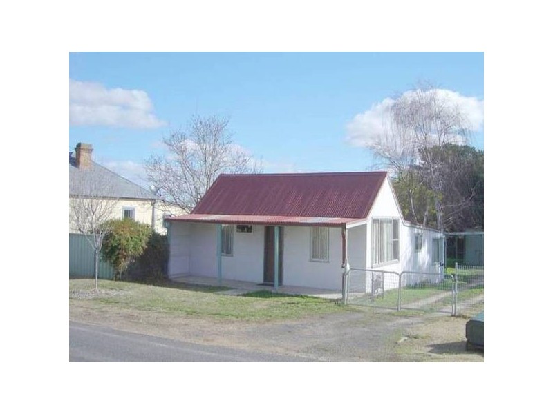 7 Stabback Street, Millthorpe NSW 2798