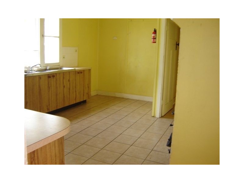 9 Obley STREET, Cumnock NSW 2867