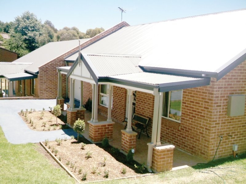 2/24 Polona Street, Blayney NSW 2799