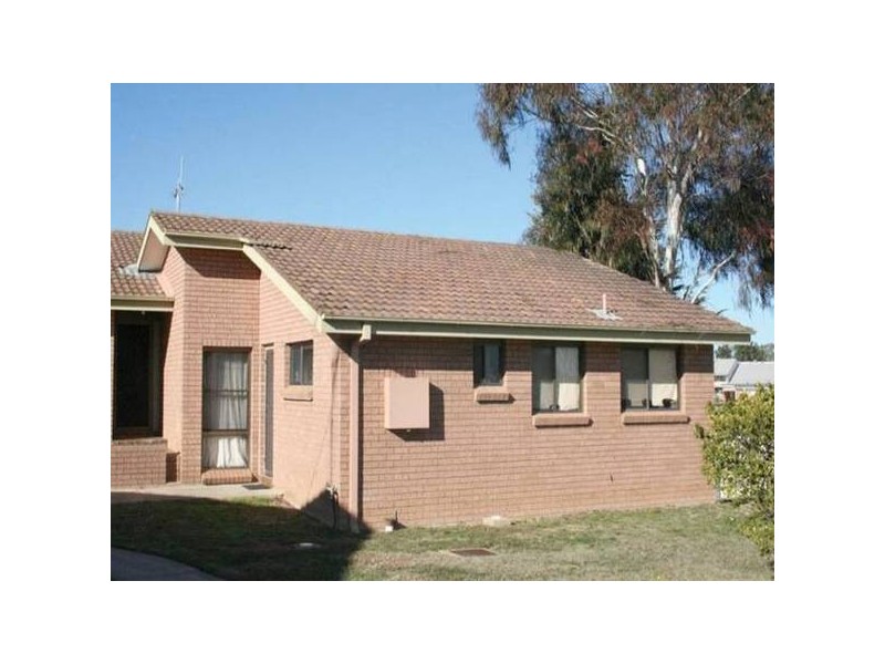 8/66 Icely ROAD, Orange NSW 2800