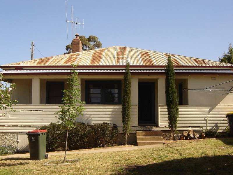 33 Wellington Street, Molong NSW 2866