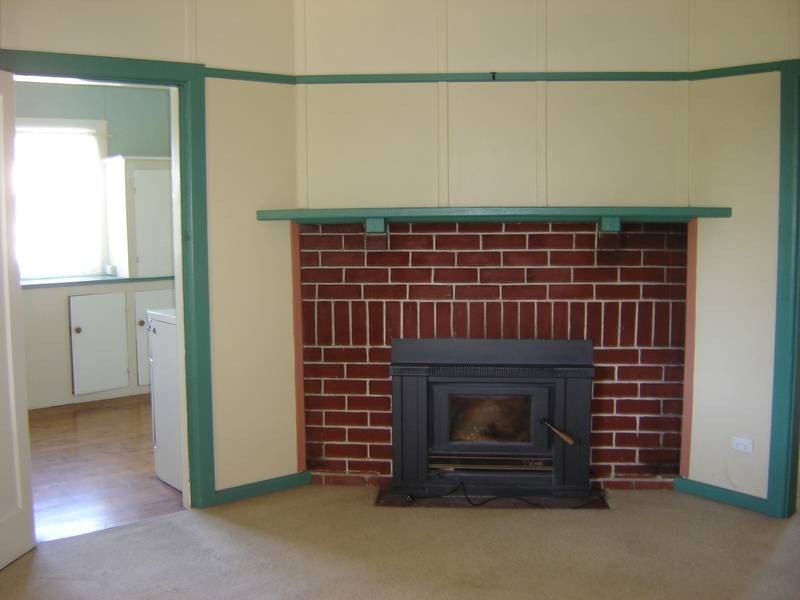33 Wellington Street, Molong NSW 2866