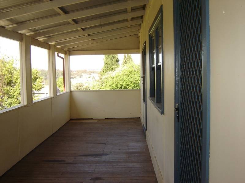 33 Wellington Street, Molong NSW 2866