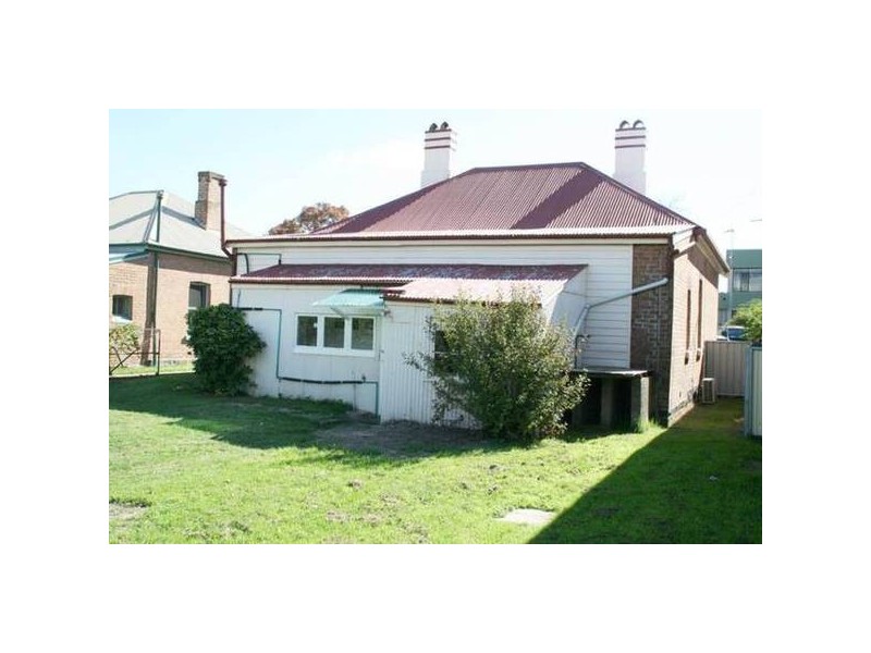 Anson
STREET, Orange NSW 2800
