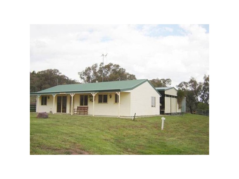 - Peck’s Road, Molong NSW 2866