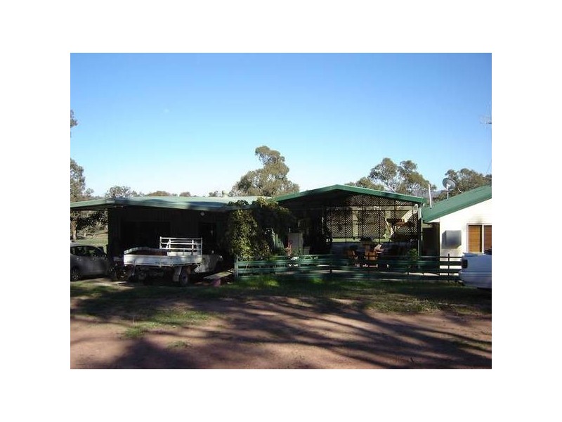 - Peck’s Road, Molong NSW 2866