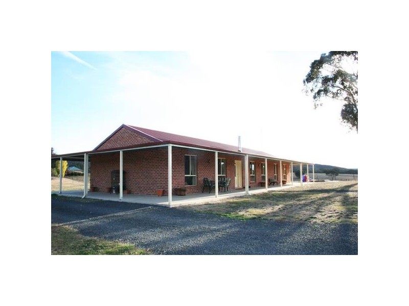 Burrendong Way, Orange NSW 2800