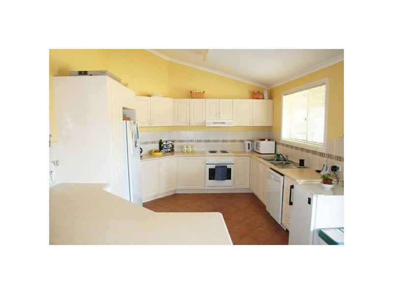 Burrendong Way, Orange NSW 2800