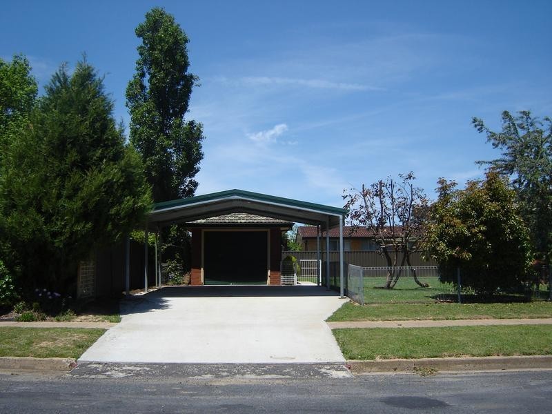 60 Palmer Street, Blayney NSW 2799